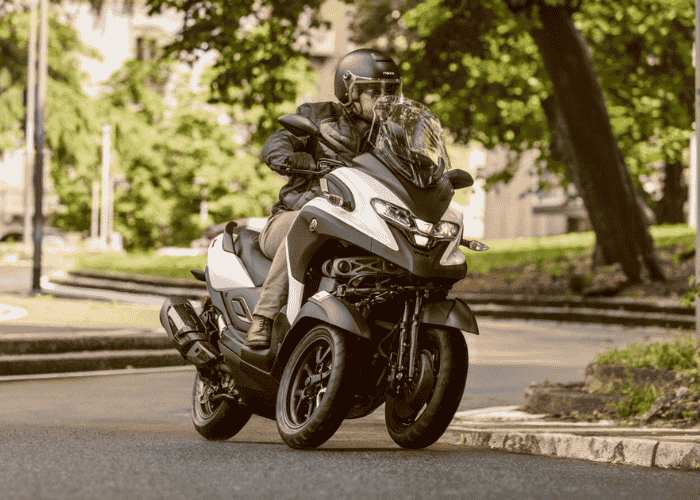 Location de scooter à Pau avec Claudet Moto