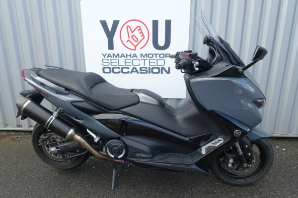 TMAX 560 TECHMAX 2021 6500 KMS